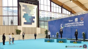 podio foto simone ferraro sfe 4838 copia